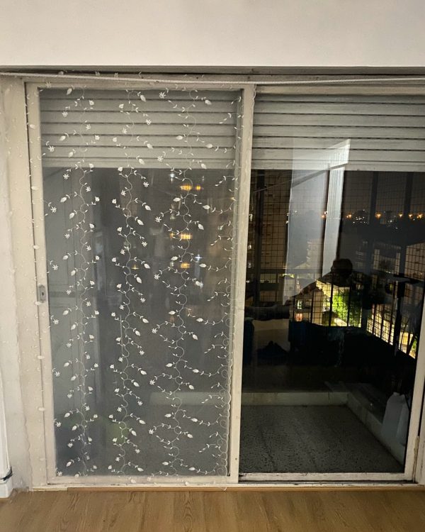 Mosquitero y Cortina Decorativa Magnética 2 en 1